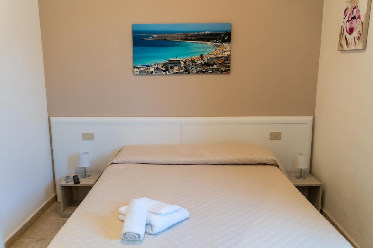 Double or Twin Room with Pool View